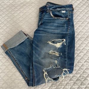 AE TOMGIRL JEANS
